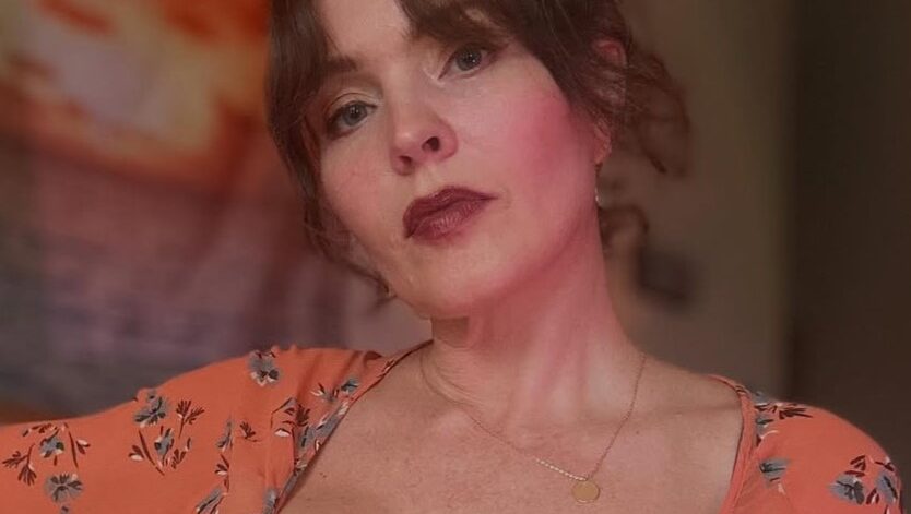 krissy lyn selfie showing cleavage