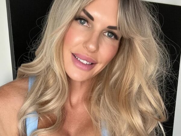 Vivian Fox taking a selfie with cleavage