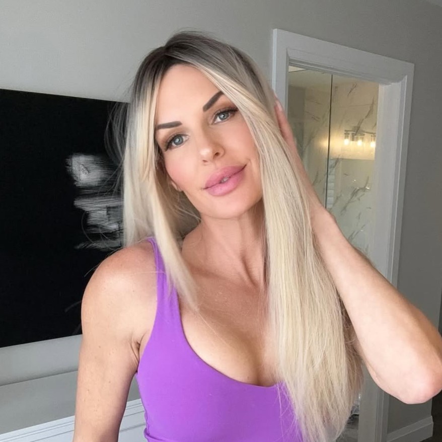Vivian Fox on OnlyFans