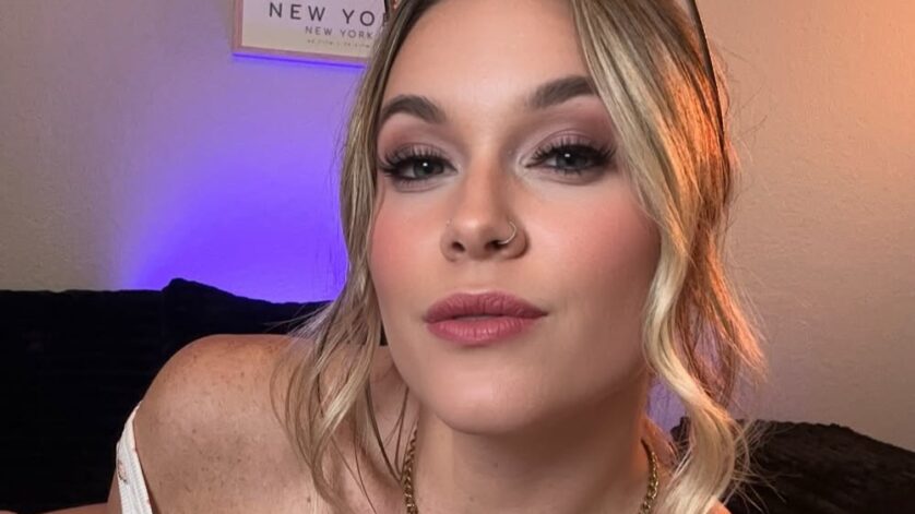 Sierra Mist taking a selfie